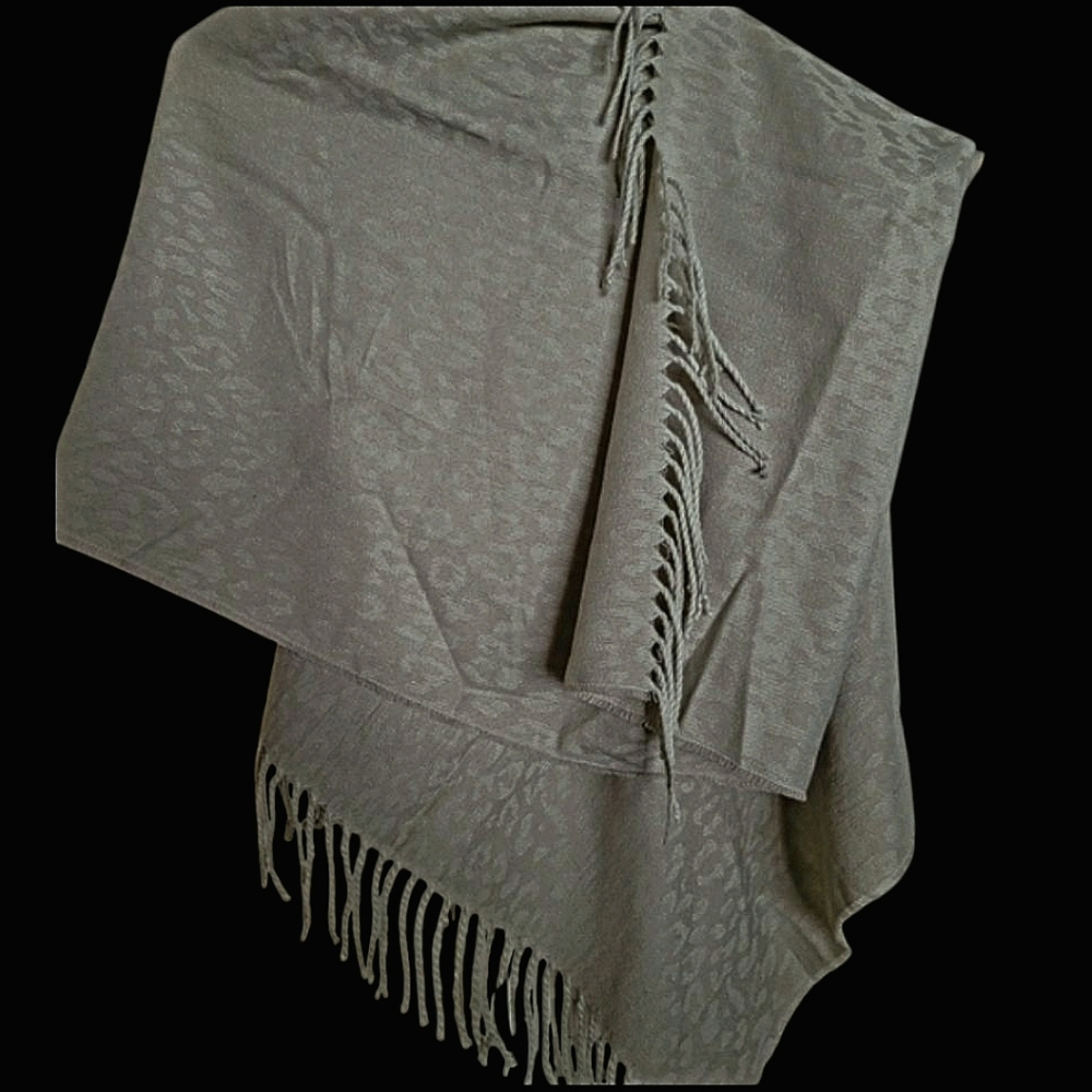 Tone-on-Tone Animal Print Wrap 27"x72"